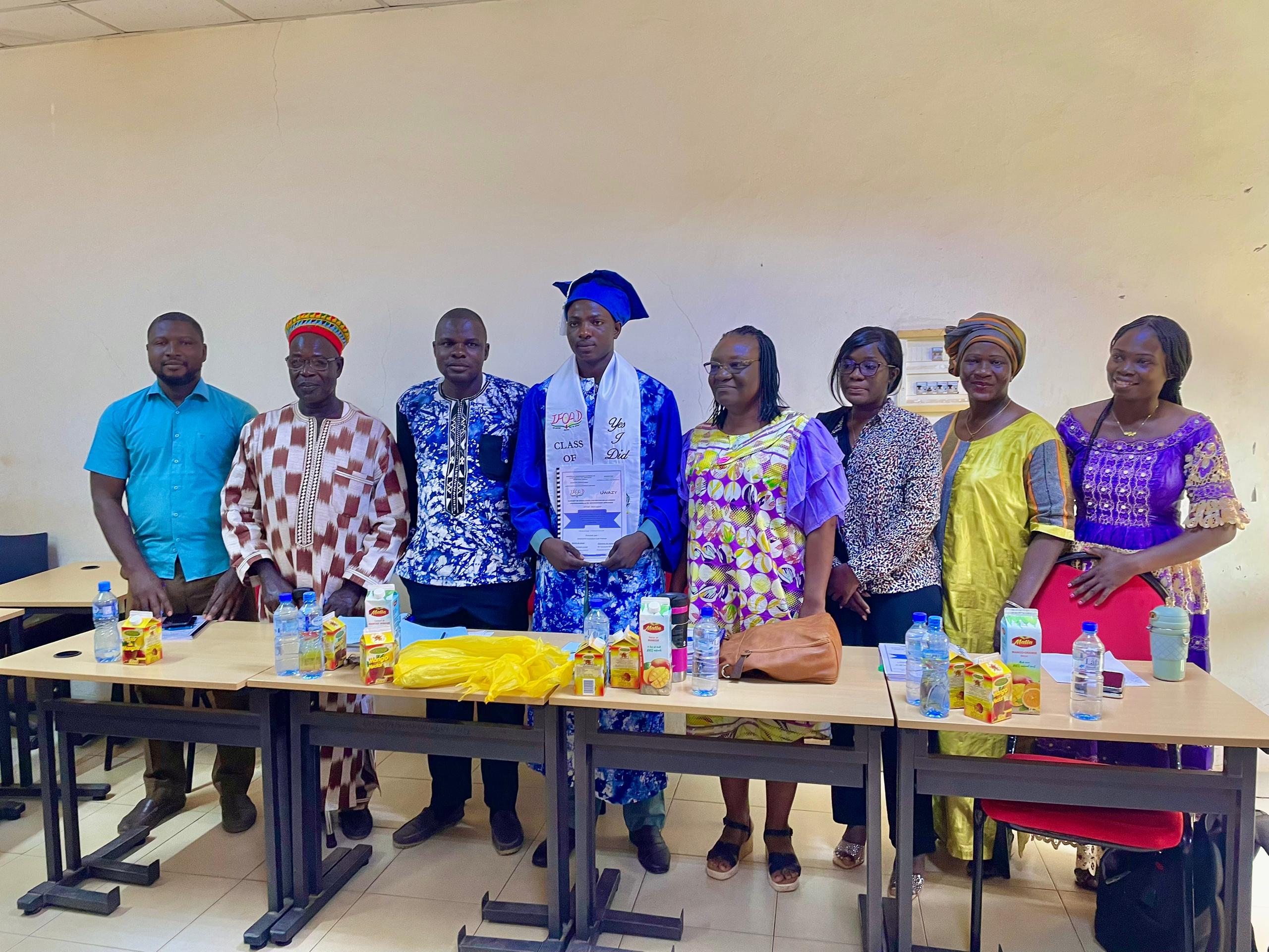 Stage académique et innovation numérique : l’expérience de Gaël Tindano chez Uwazy